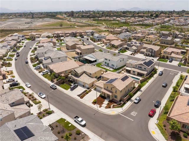 2414 Crater Avenue, Rialto, CA 92377