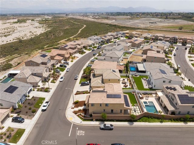 2414 Crater Avenue, Rialto, CA 92377
