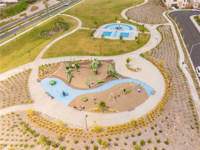 2414 Crater Avenue, Rialto, CA 92377
