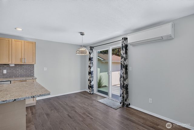 1524 Country Club Drive, Camano Island, WA 98282