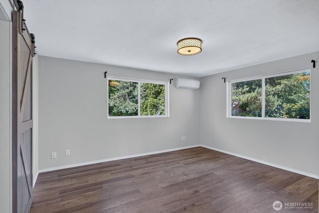 1524 Country Club Drive, Camano Island, WA 98282