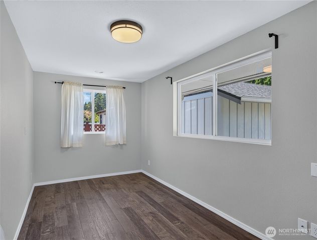 1524 Country Club Drive, Camano Island, WA 98282