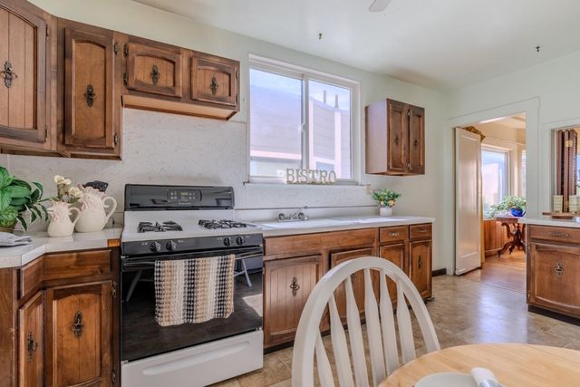 240 Santa Rosa Avenue, San Francisco, CA 94112