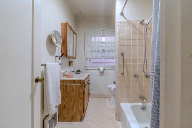 240 Santa Rosa Avenue, San Francisco, CA 94112