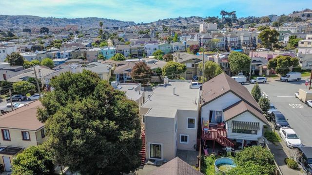 240 Santa Rosa Avenue, San Francisco, CA 94112