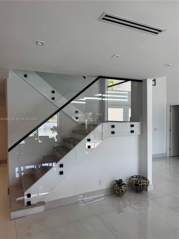 4943 SW 33rd Way, Hollywood, FL 33312