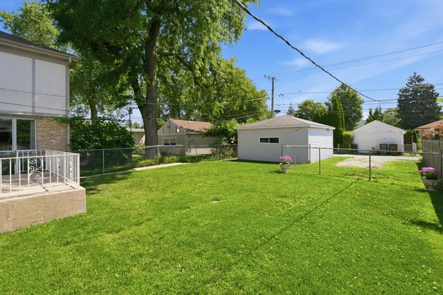 7519 Kolmar Avenue, Skokie, IL 60076