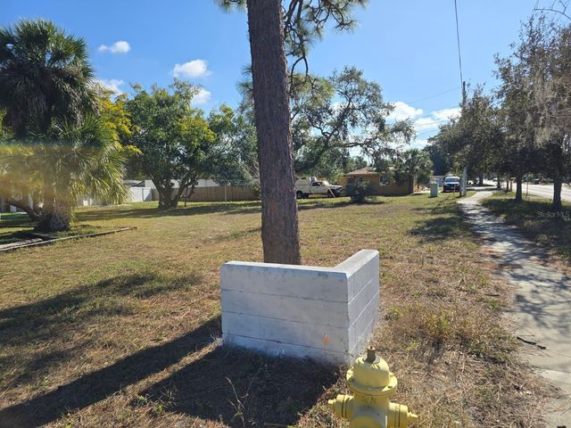 MILWAUKEE AVENUE, Dunedin, FL 34698