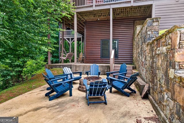 573 Weaver Creek Way, Blue Ridge, GA 30513