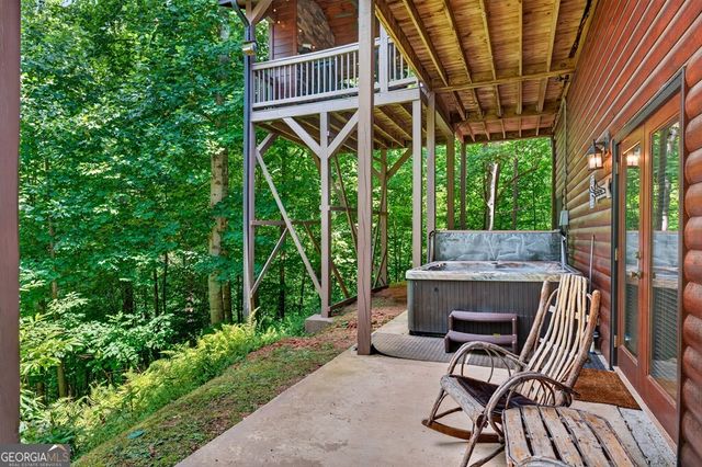 573 Weaver Creek Way, Blue Ridge, GA 30513