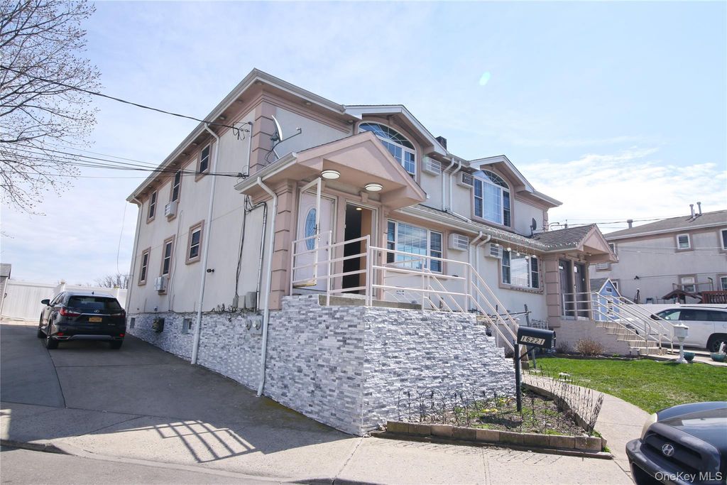 162-21 102nd Street, Howard Beach, NY 11414 — photo 3