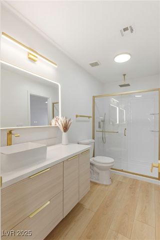 9669 Black Coyote Court, Las Vegas, NV 89139