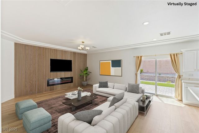 9669 Black Coyote Court, Las Vegas, NV 89139