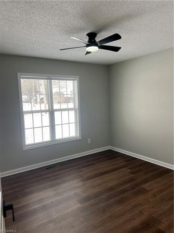 3523 Old Mountain Road, Trinity, NC 27370