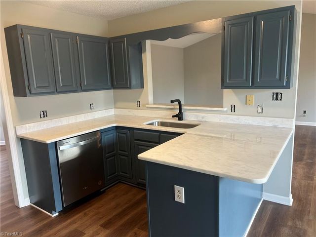 3523 Old Mountain Road, Trinity, NC 27370