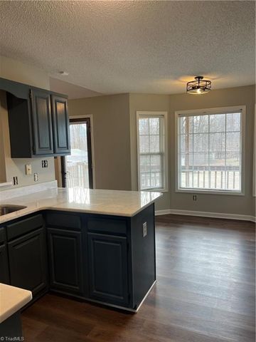 3523 Old Mountain Road, Trinity, NC 27370