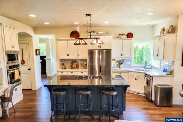 1664 Olympia Ct NW, Salem, OR 97304
