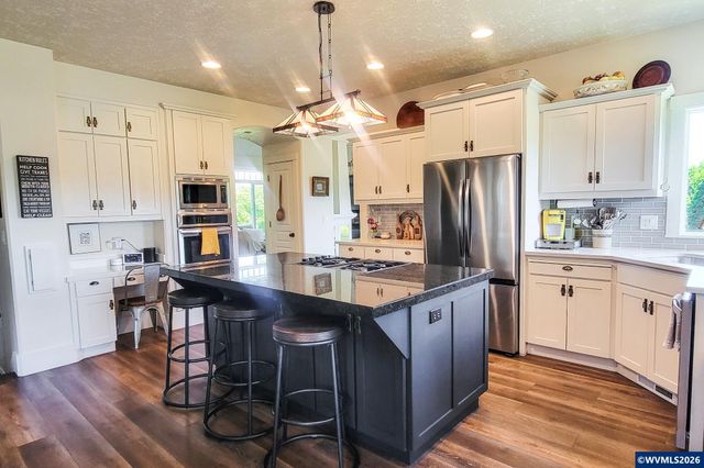 1664 Olympia Ct NW, Salem, OR 97304