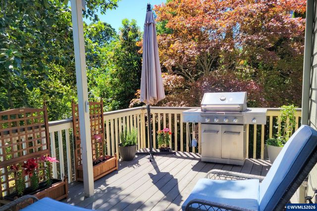 1664 Olympia Ct NW, Salem, OR 97304