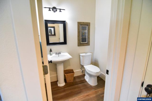 1664 Olympia Ct NW, Salem, OR 97304