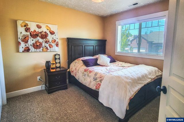 1664 Olympia Ct NW, Salem, OR 97304