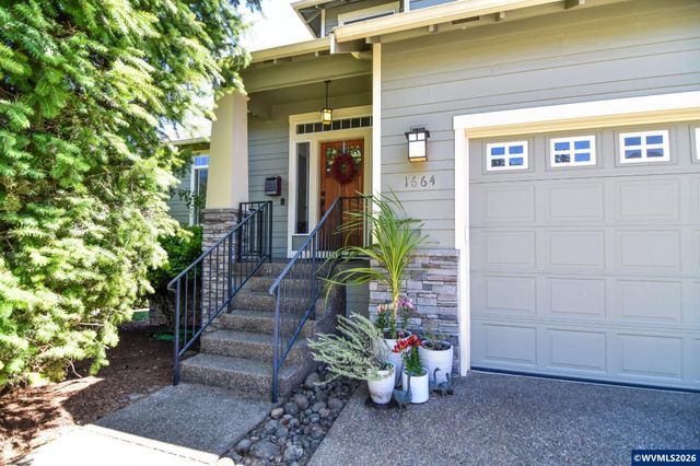 1664 Olympia Ct NW, Salem, OR 97304
