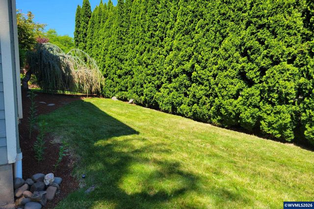1664 Olympia Ct NW, Salem, OR 97304