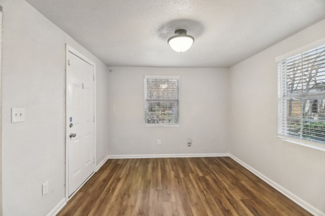 2708 Belzise Terrace, Fort Worth, TX 76104