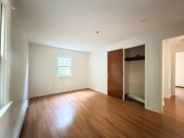 2 Filbert St 4, Quincy, MA 02169