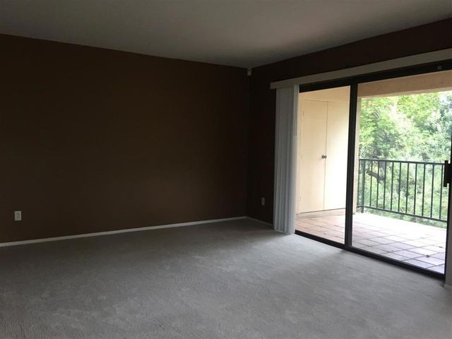 13294 Wimberly 228, San Diego, CA 92128