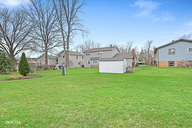 6914 Richmond Avenue, Darien, IL 60561