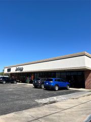 2426 Hawkins Street 101, Choctaw, OK 73020