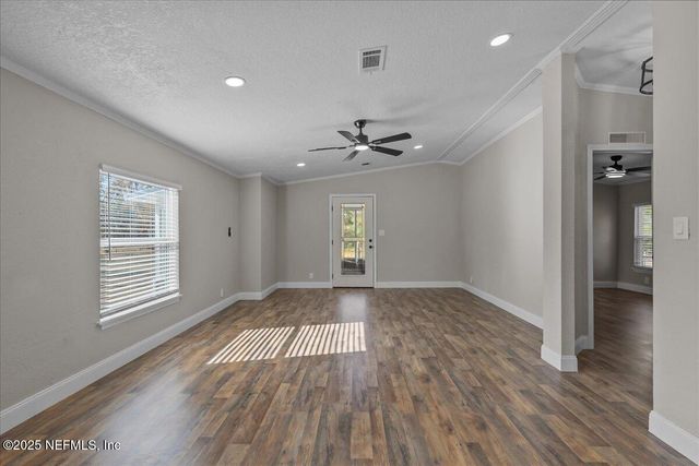 314 UNION Avenue, Interlachen, FL 32148