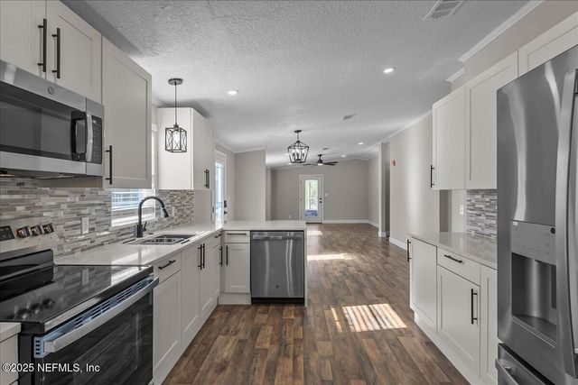 314 UNION Avenue, Interlachen, FL 32148