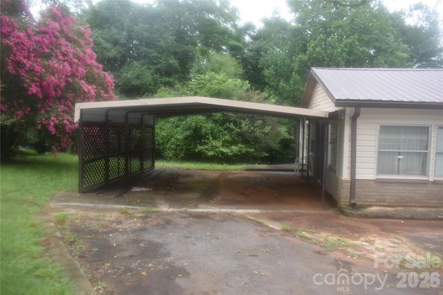 115 Weeks Road, Rutherfordton, NC 28139