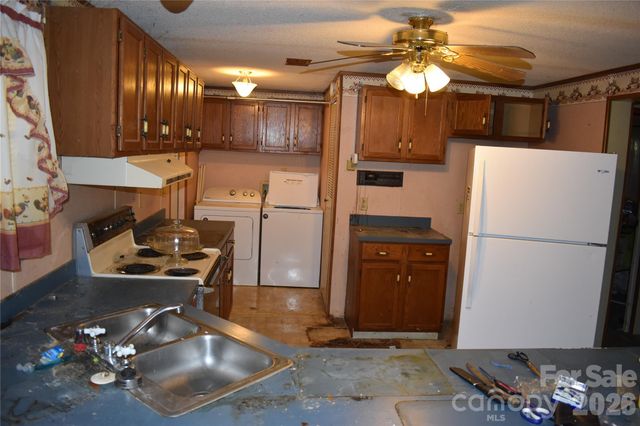 115 Weeks Road, Rutherfordton, NC 28139