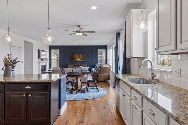 1289 Eagle Point Drive, Eagan, MN 55123