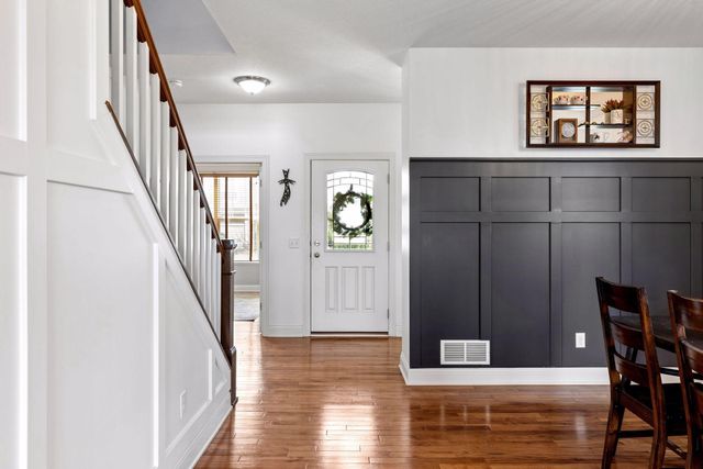 1289 Eagle Point Drive, Eagan, MN 55123