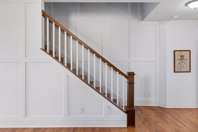 1289 Eagle Point Drive, Eagan, MN 55123