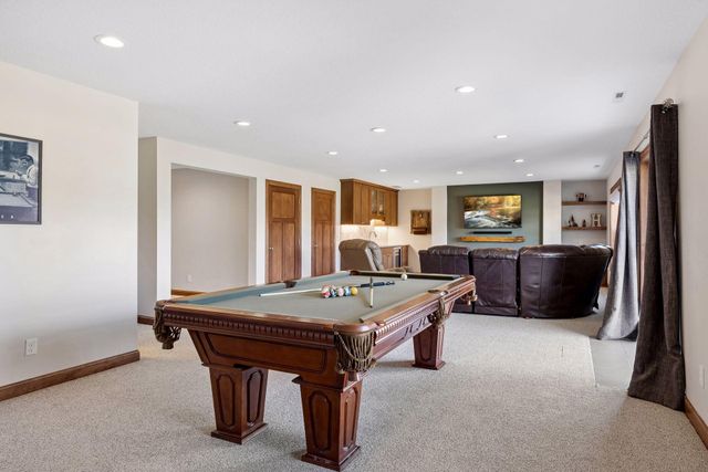 1289 Eagle Point Drive, Eagan, MN 55123