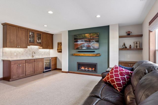 1289 Eagle Point Drive, Eagan, MN 55123