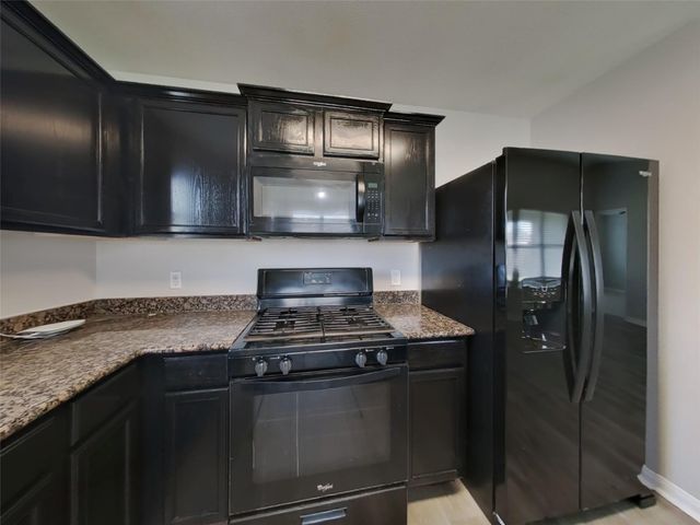 815 Marigold Road, Baytown, TX 77521