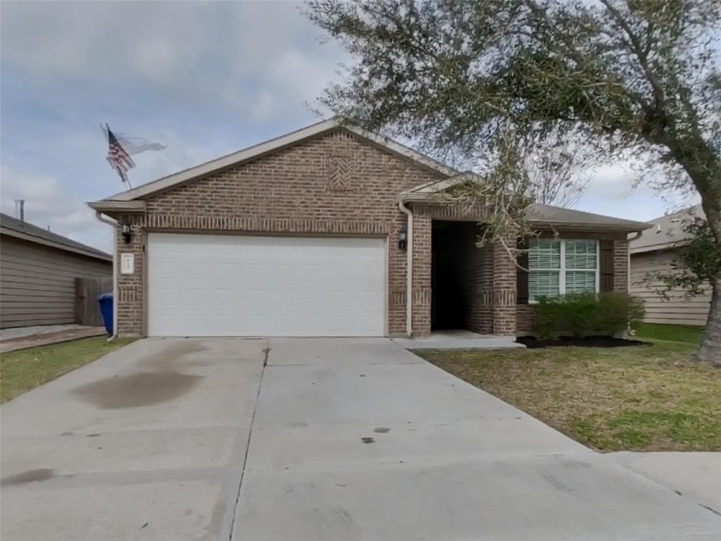 815 Marigold Road, Baytown, TX 77521