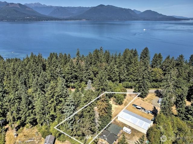 10173 Misery Point Road NW, Seabeck, WA 98380