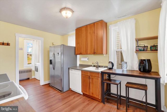 48 HIGH ST, Felton, PA 17322