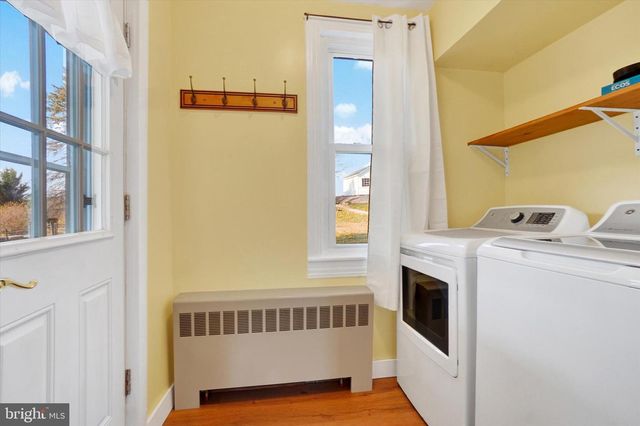 48 HIGH ST, Felton, PA 17322