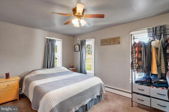 48 HIGH ST, Felton, PA 17322