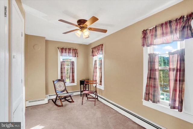 48 HIGH ST, Felton, PA 17322