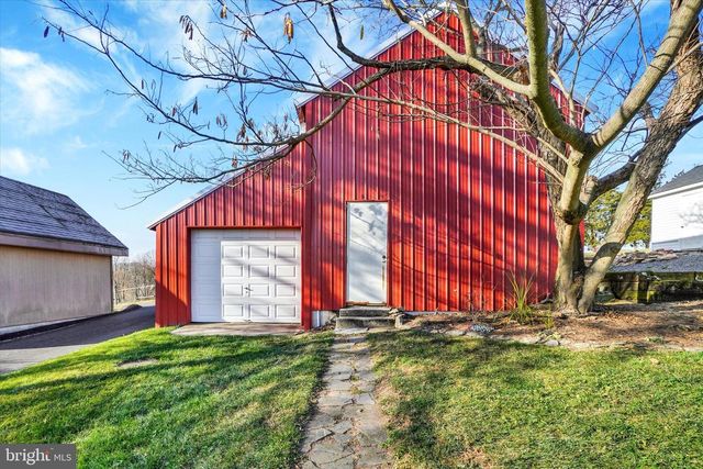 48 HIGH ST, Felton, PA 17322