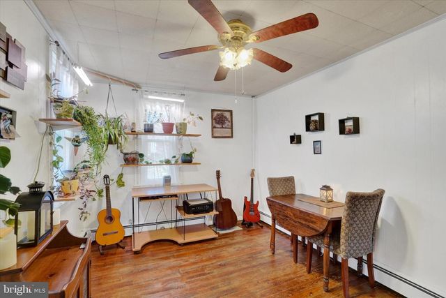 48 HIGH ST, Felton, PA 17322